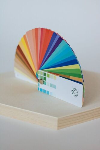 Väriviuhkat- kevät